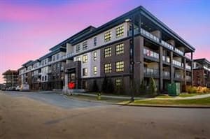 4275 Norford