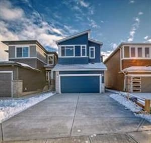 374 Corner Glen