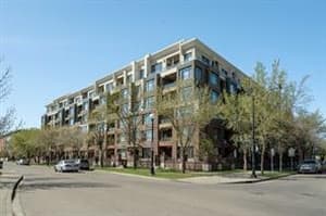 910 Centre