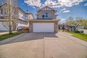 81 Evansmeade