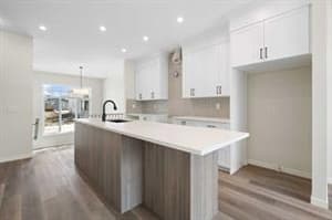 938 Livingston