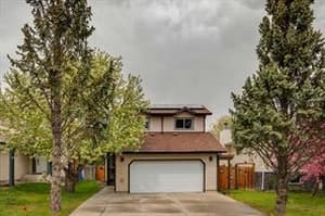 103 Macewan Park