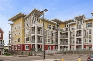 402 Marquis