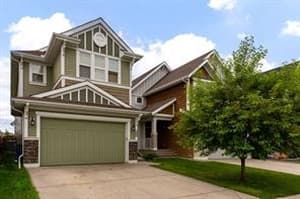 220 Auburn Meadows
