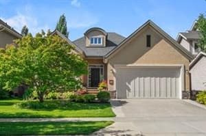 137 Elgin Estates