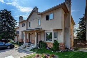 211 Christie Park