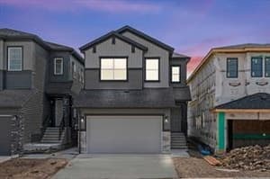 390 Corner Glen