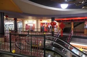 328 Centre