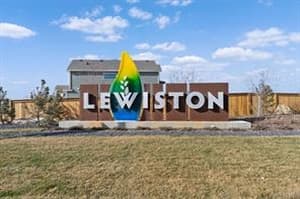 114 Lewiston