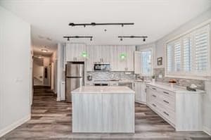3412 Parkdale
