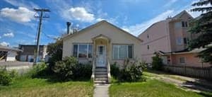 1532 Centre A