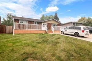 109 Hillcrest