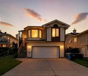 30 Macewan Ridge