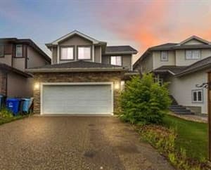 136 Gravelstone