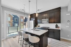 213 Livingston