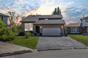 303 Ranchridge