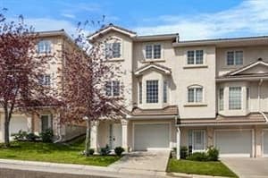 176 Hamptons