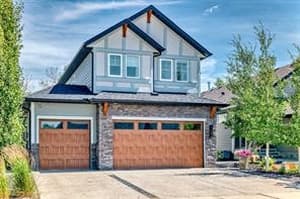 102 Legacy Woods