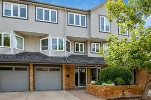 6 Coachway