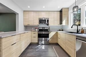 10910 Bonaventure