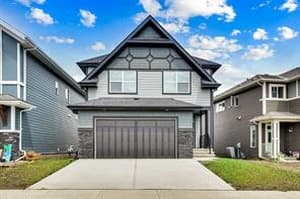 425 Magnolia