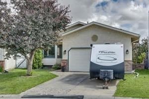 102 Hawkville