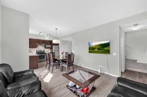 515 Redstone