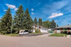 620 Oakwood