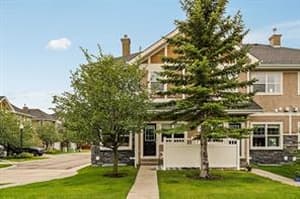 9000 Wentworth