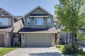 12 Aspen Hills