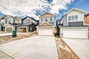 136 Crimson Ridge