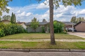 38 Alberta Cres