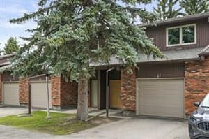 2323 Oakmoor