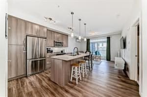 200 Auburn Meadows