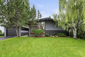 2608 Laurel
