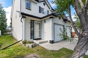 47 Country Village
