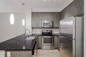 402 Marquis