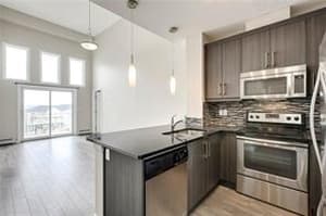 402 MARQUIS