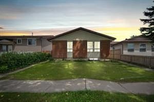 4220 Whitehorn