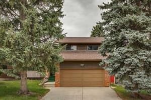 24 Strathcona