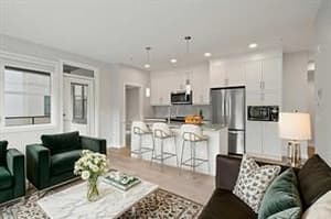 80 Greenbriar