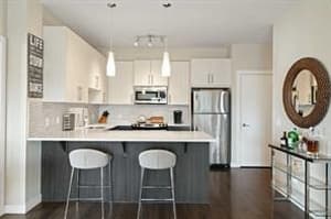 8 Sage Hill
