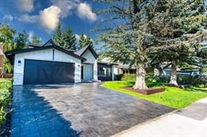 216 Pump Hill