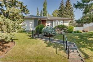 5751 Dalmead