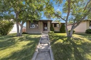 968 Abbotsford