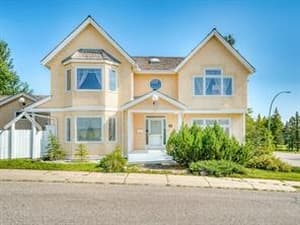 91 Woodbrook