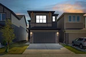 211 Creekstone