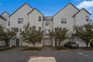 200 Hidden Hills