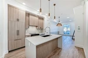 4270 Norford