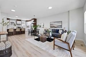 90 Corner Meadows Manor